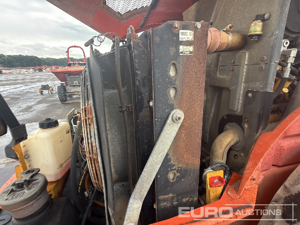 Roller 2011 CAT CS74: picture 32