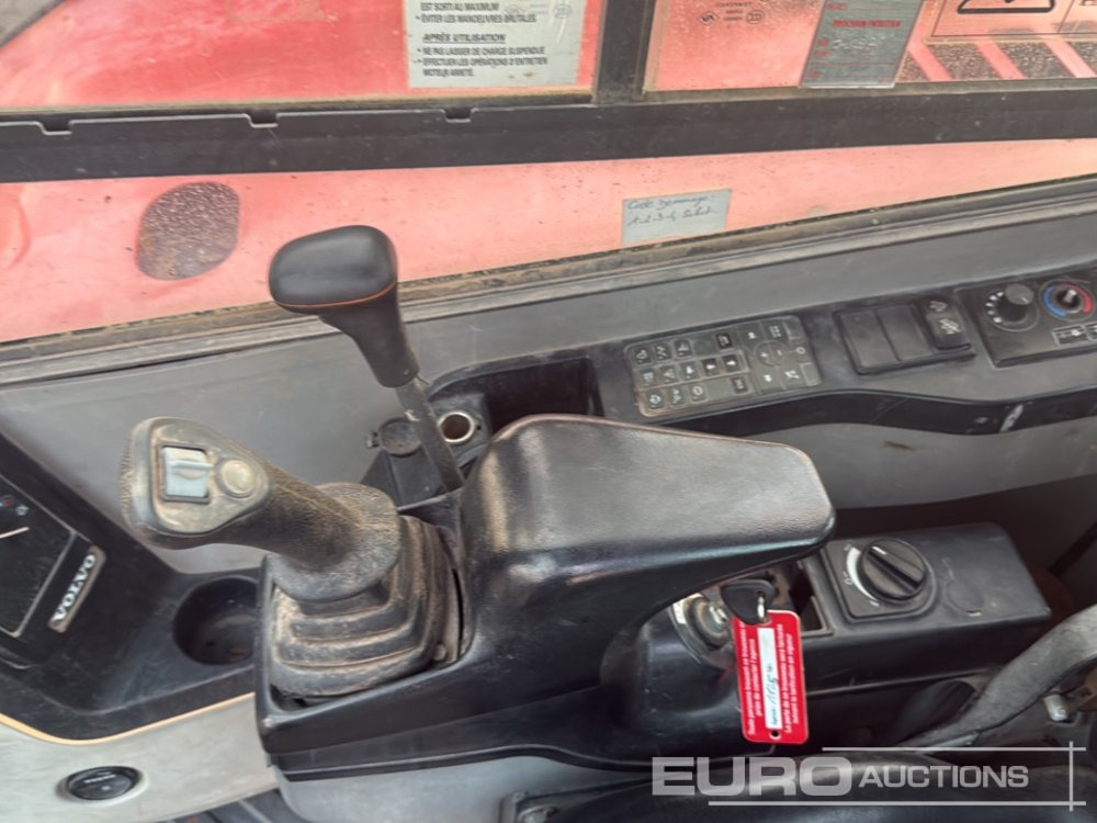 Mini excavator 2013 Volvo ECR88D: picture 30