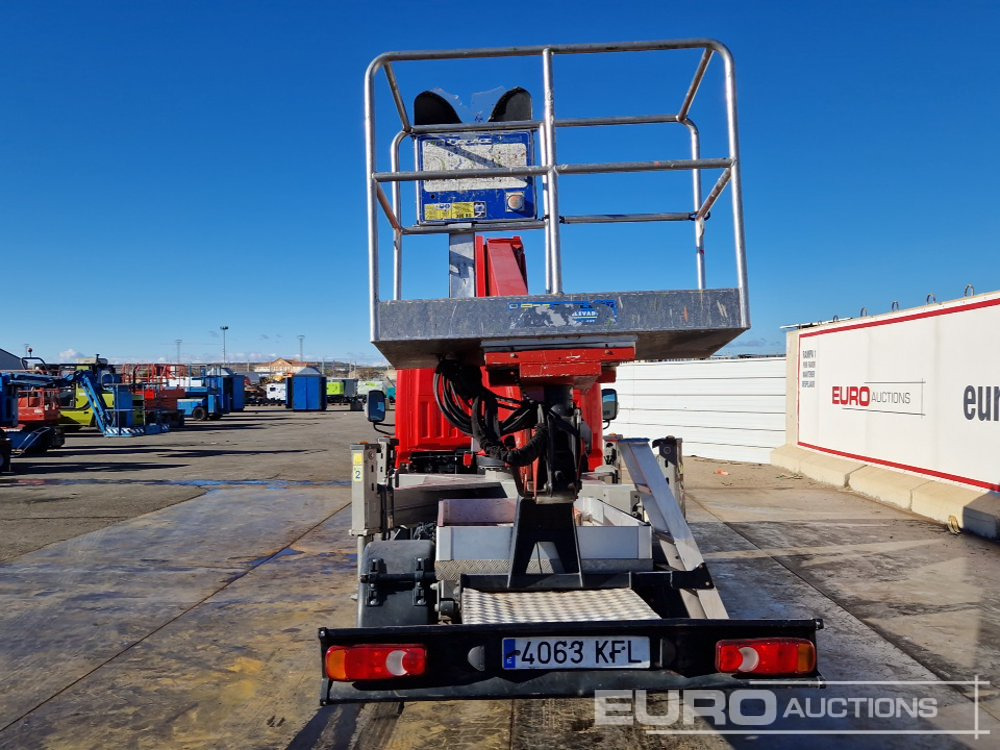 2017 Renault Access Platform Truck, Socage T416 16 m Platform Reach 300 Kg Capacity (ITV 02/09/2026) (Spanish Reg Docs Available / Documentación Española Disponible) - Truck mounted aerial platform: picture 4 2017 Renault Access Platform Truck, Socage T416 16 m Platform Reach 300 Kg Capacity (ITV 02/09/2026) (Spanish Reg Docs Available / Documentación Española Disponible) - Truck mounted aerial platform: picture 4
