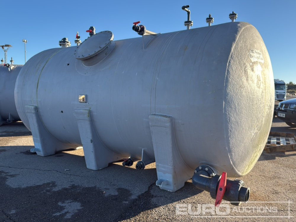 2017 Tadipol 10m3 Horizontal Bowser - Construction equipment: picture 2 2017 Tadipol 10m3 Horizontal Bowser - Construction equipment: picture 2