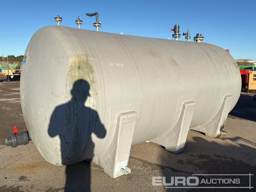 2017 Tadipol 10m3 Horizontal Bowser - Construction equipment: picture 3 2017 Tadipol 10m3 Horizontal Bowser - Construction equipment: picture 3