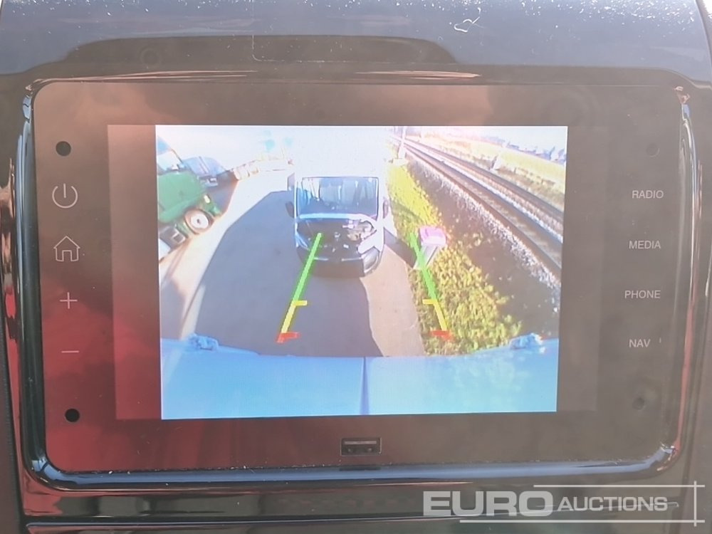 Commercial vehicle 2024 Opel Movano: picture 26