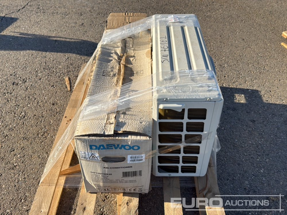 Daewoo Pallet of A/C Unit - Construction equipment: picture 5 Daewoo Pallet of A/C Unit - Construction equipment: picture 5