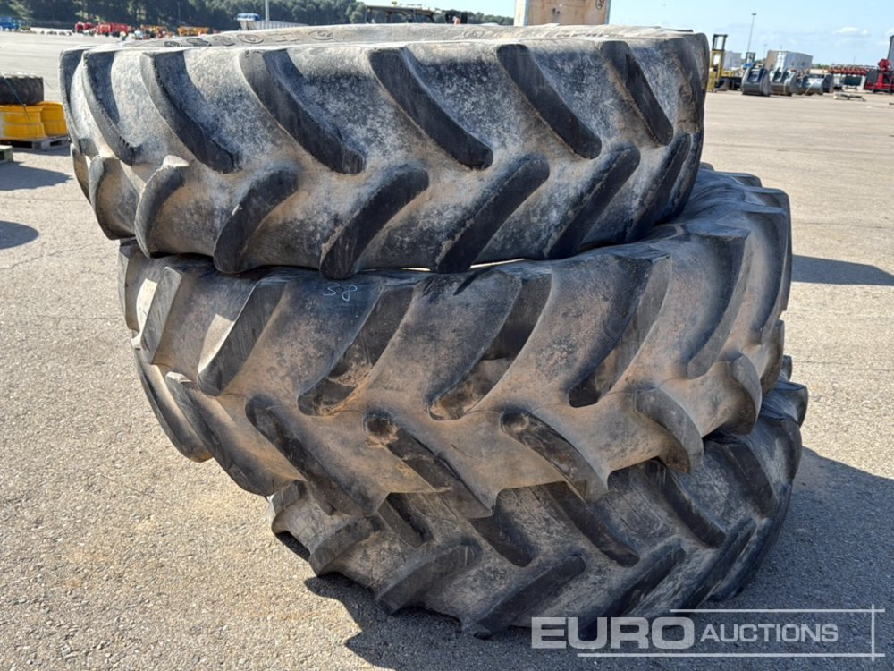 Firestone Pallet of Tyres 520/85-38, 520/70-38, 420/85-38 - Tire: picture 5 Firestone Pallet of Tyres 520/85-38, 520/70-38, 420/85-38 - Tire: picture 5