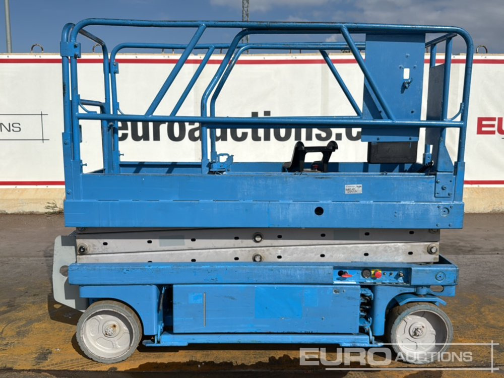 Genie GS-2032 - Aerial platform: picture 2 Genie GS-2032 - Aerial platform: picture 2