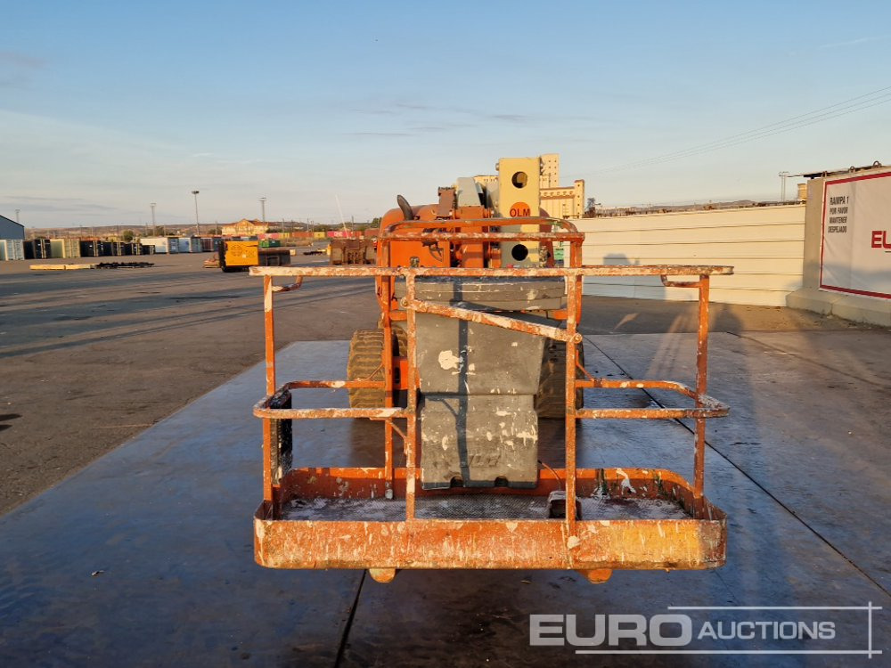 JLG 4x4 Articulating Boom Lift, 15.7 Working Height, 230kg Platform Capacity - Aerial platform: picture 4 JLG 4x4 Articulating Boom Lift, 15.7 Working Height, 230kg Platform Capacity - Aerial platform: picture 4