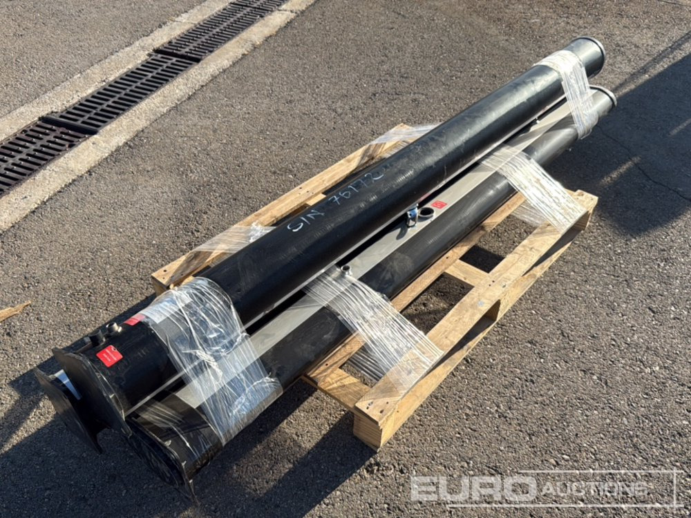 Outdoor Shower (3 of) - Construction equipment: picture 3 Outdoor Shower (3 of) - Construction equipment: picture 3