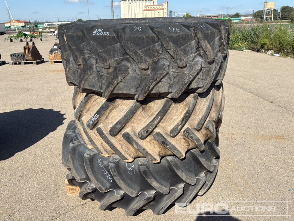 Pallet of Tyres Pireli 420/85-24, Firestone 480/70-28, Alliance 460/70-24 - Tire: picture 1 Pallet of Tyres Pireli 420/85-24, Firestone 480/70-28, Alliance 460/70-24 - Tire: picture 1
