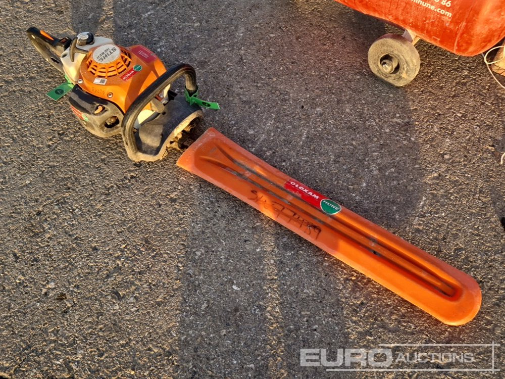 Stihl HS82RC - Construction equipment: picture 1 Stihl HS82RC - Construction equipment: picture 1
