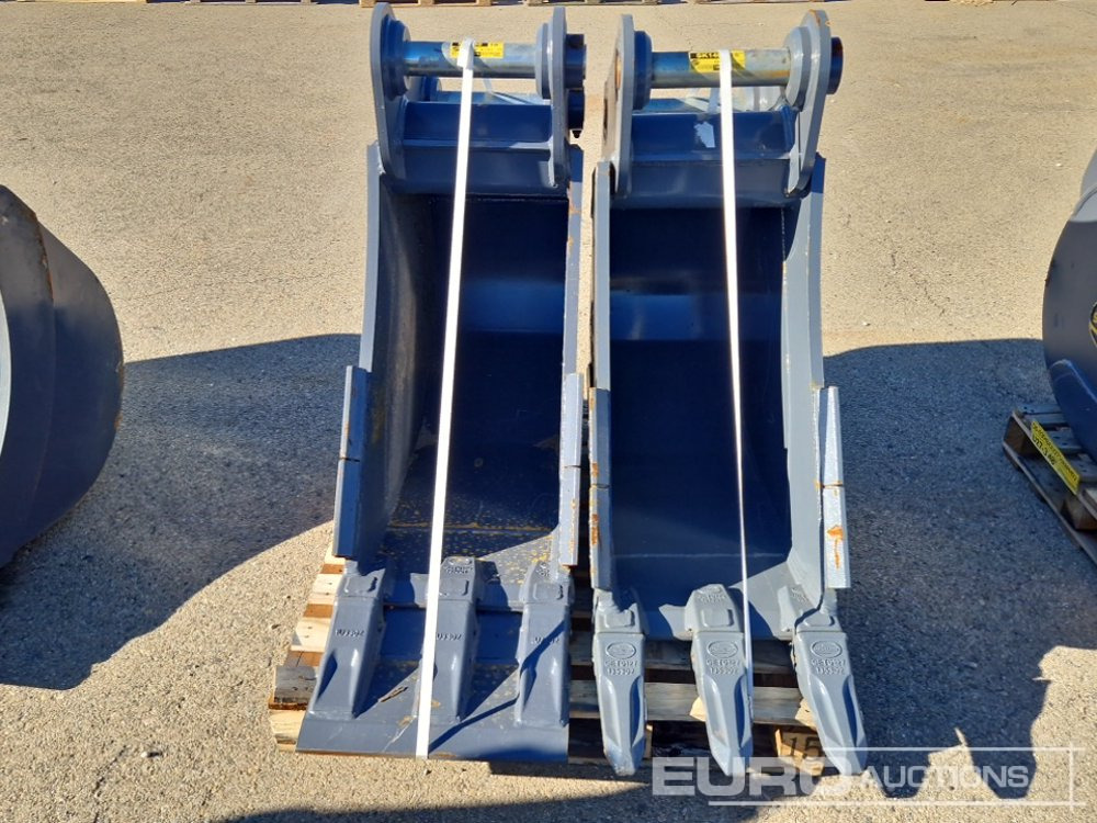 Strickland BT13 - Bucket: picture 2 Strickland BT13 - Bucket: picture 2