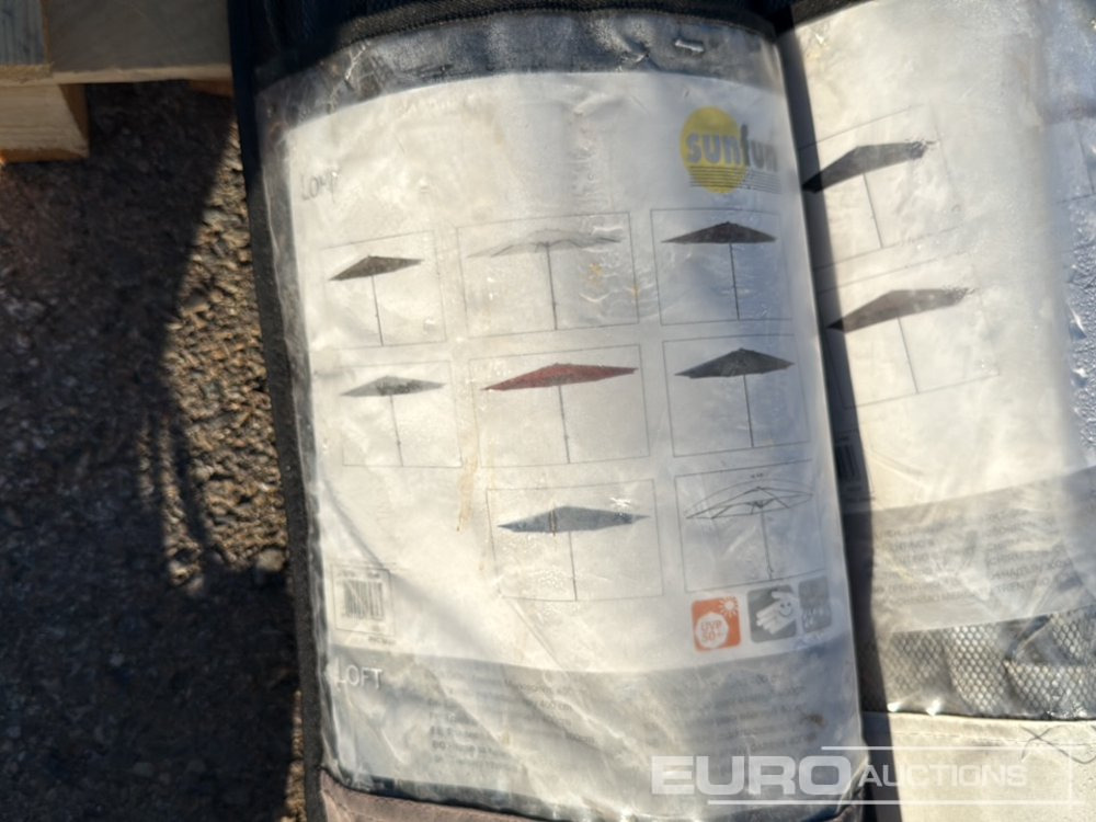 Sunfun Pallet of 400cm Outdoor Patio Umbrella (2 of) - Construction equipment: picture 5 Sunfun Pallet of 400cm Outdoor Patio Umbrella (2 of) - Construction equipment: picture 5