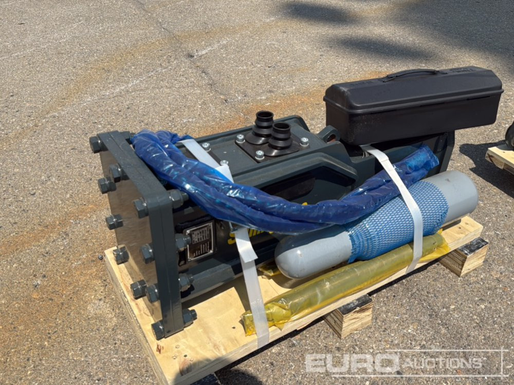 Unused 2025 Sailing 40 - Hydraulic hammer: picture 3 Unused 2025 Sailing 40 - Hydraulic hammer: picture 3