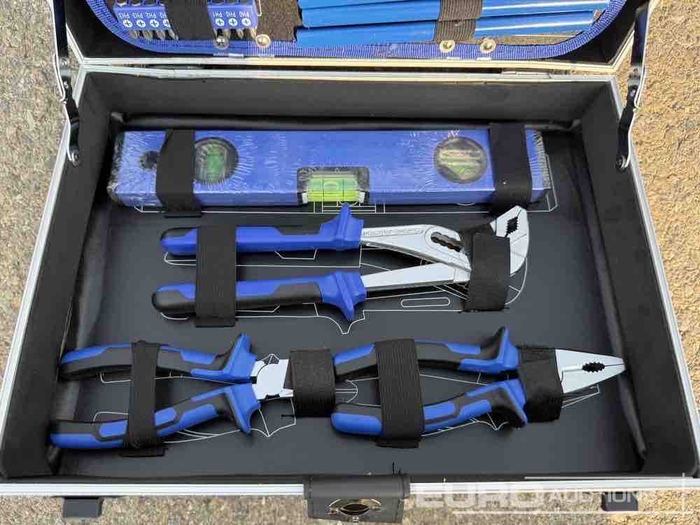 Unused Günter Wagen 110 Pcs Tool Case - Garage equipment: picture 3 Unused Günter Wagen 110 Pcs Tool Case - Garage equipment: picture 3
