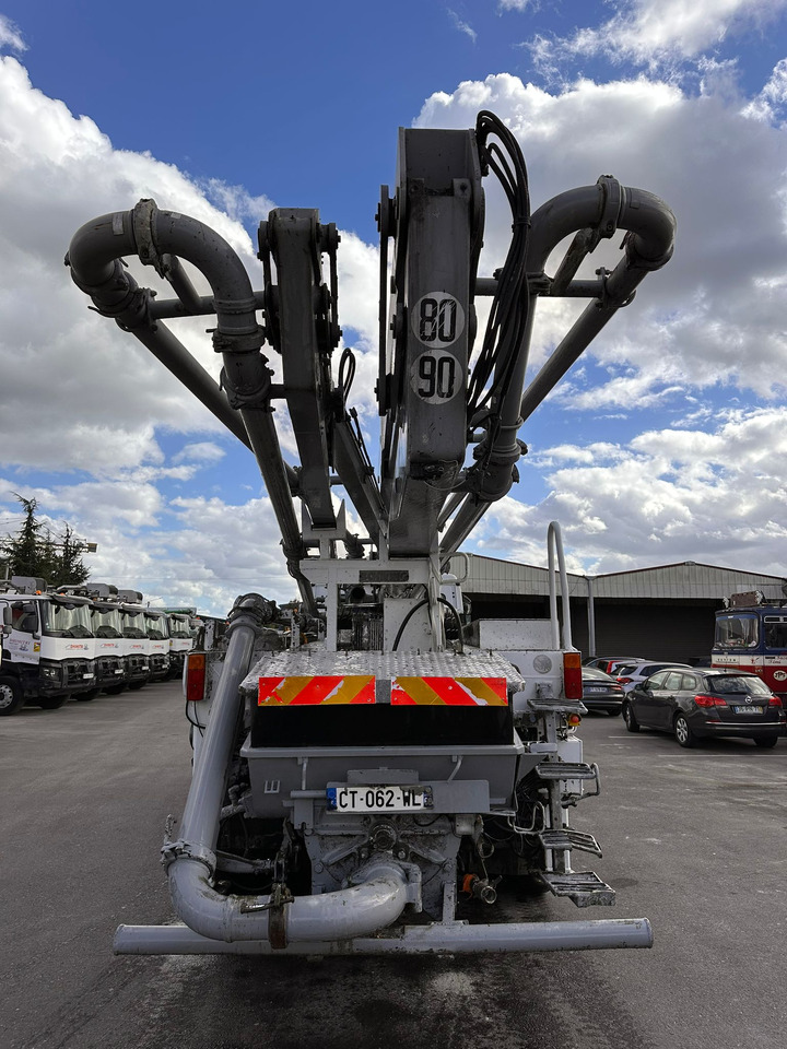 Concrete pump truck Pompe à béton Schwing 34m avec cabine Mercedes Benz Actros CT-062-WL Année 2008: picture 9 Concrete pump truck Pompe à béton Schwing 34m avec cabine Mercedes Benz Actros CT-062-WL Année 2008: picture 9