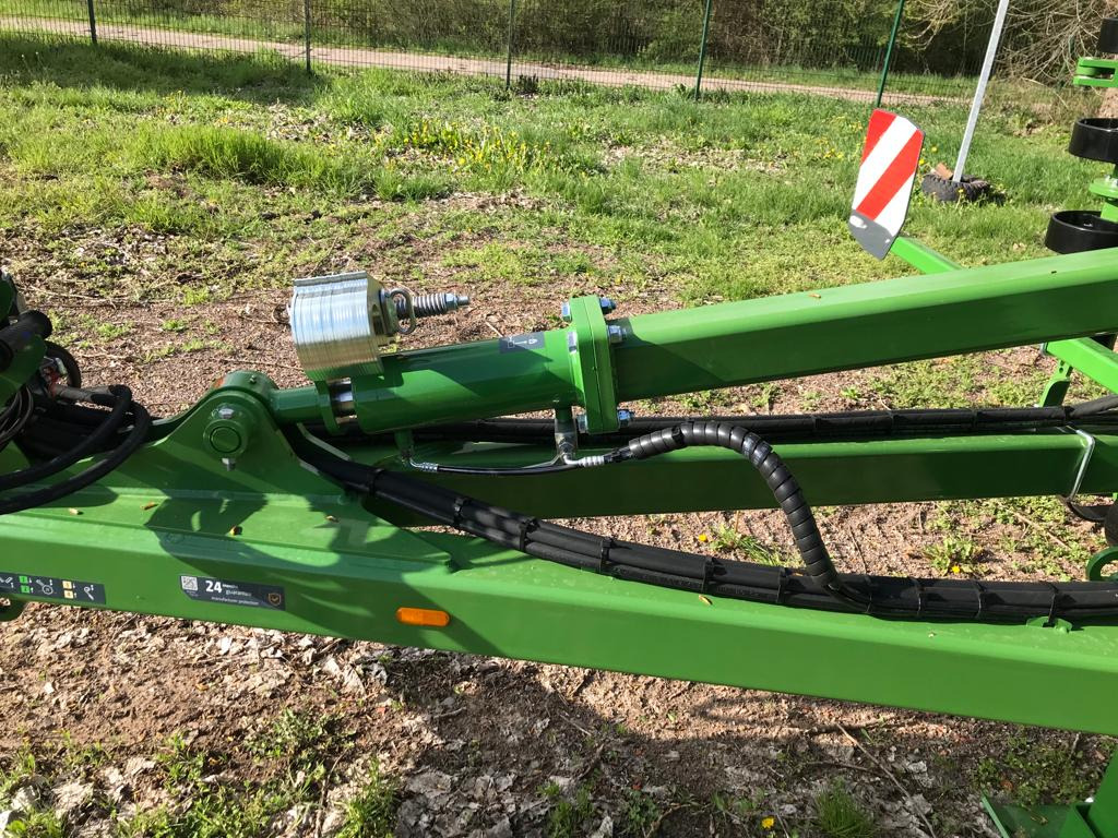 Amazone Catros 8003-2TX - Disc harrow: picture 3 Amazone Catros 8003-2TX - Disc harrow: picture 3