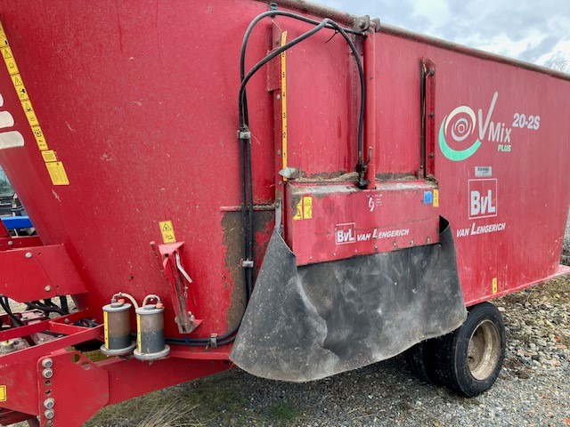 BVL V-Mix Plus 20-2S - Forage mixer wagon: picture 1 BVL V-Mix Plus 20-2S - Forage mixer wagon: picture 1