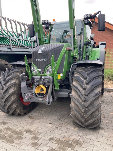 Fendt 718 Vario Gen6 Profi Setting2 - Farm tractor: picture 1 Fendt 718 Vario Gen6 Profi Setting2 - Farm tractor: picture 1
