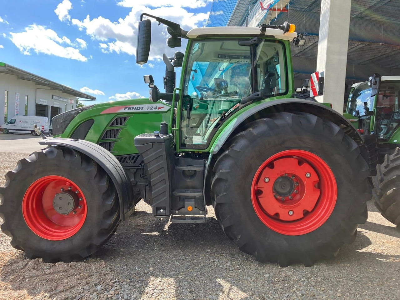 Fendt 724 Vario S4 Profi - Farm tractor: picture 4 Fendt 724 Vario S4 Profi - Farm tractor: picture 4