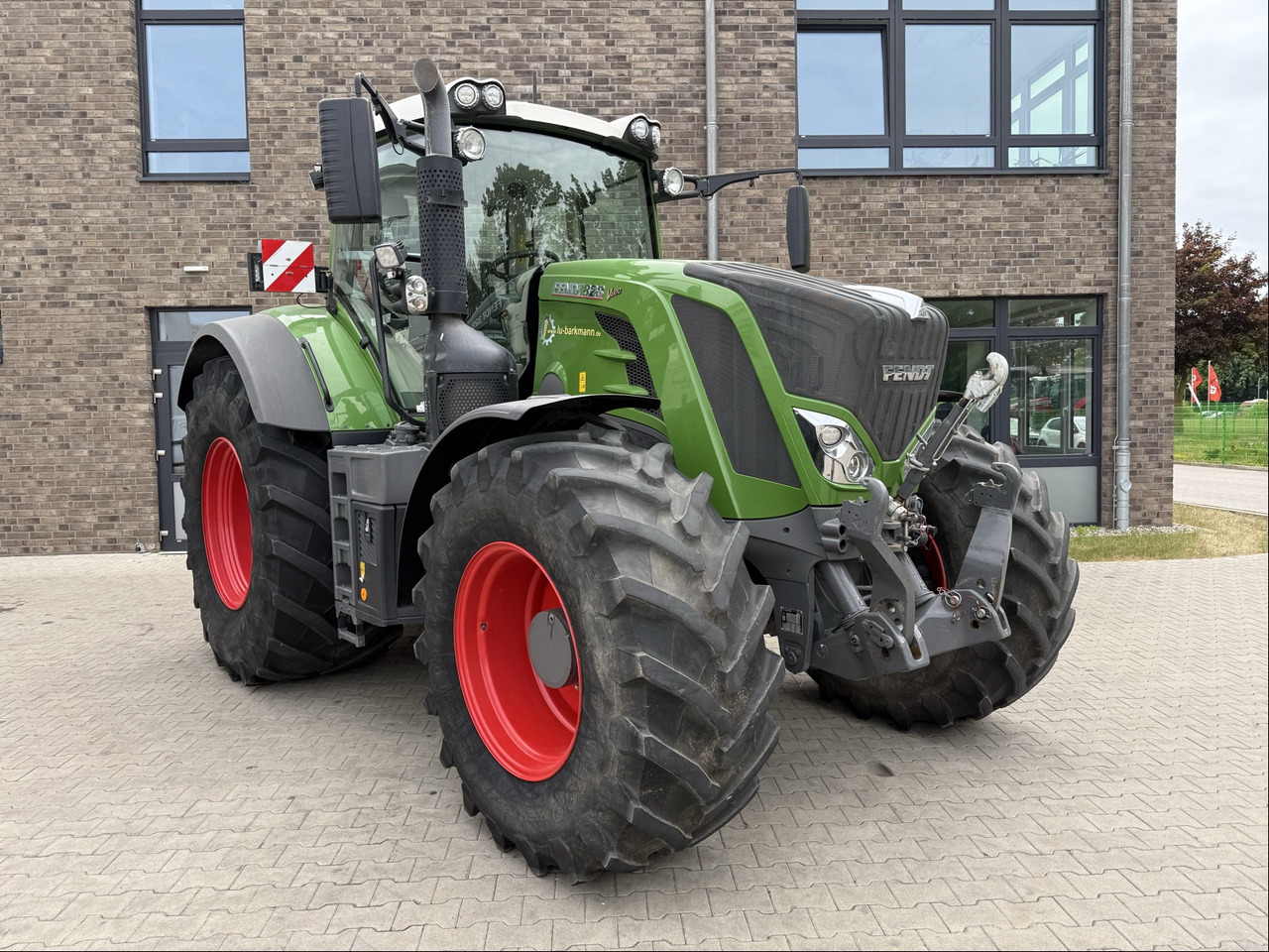 Fendt 828 Vario S4 ProfiPlus RTK - Farm tractor: picture 1 Fendt 828 Vario S4 ProfiPlus RTK - Farm tractor: picture 1