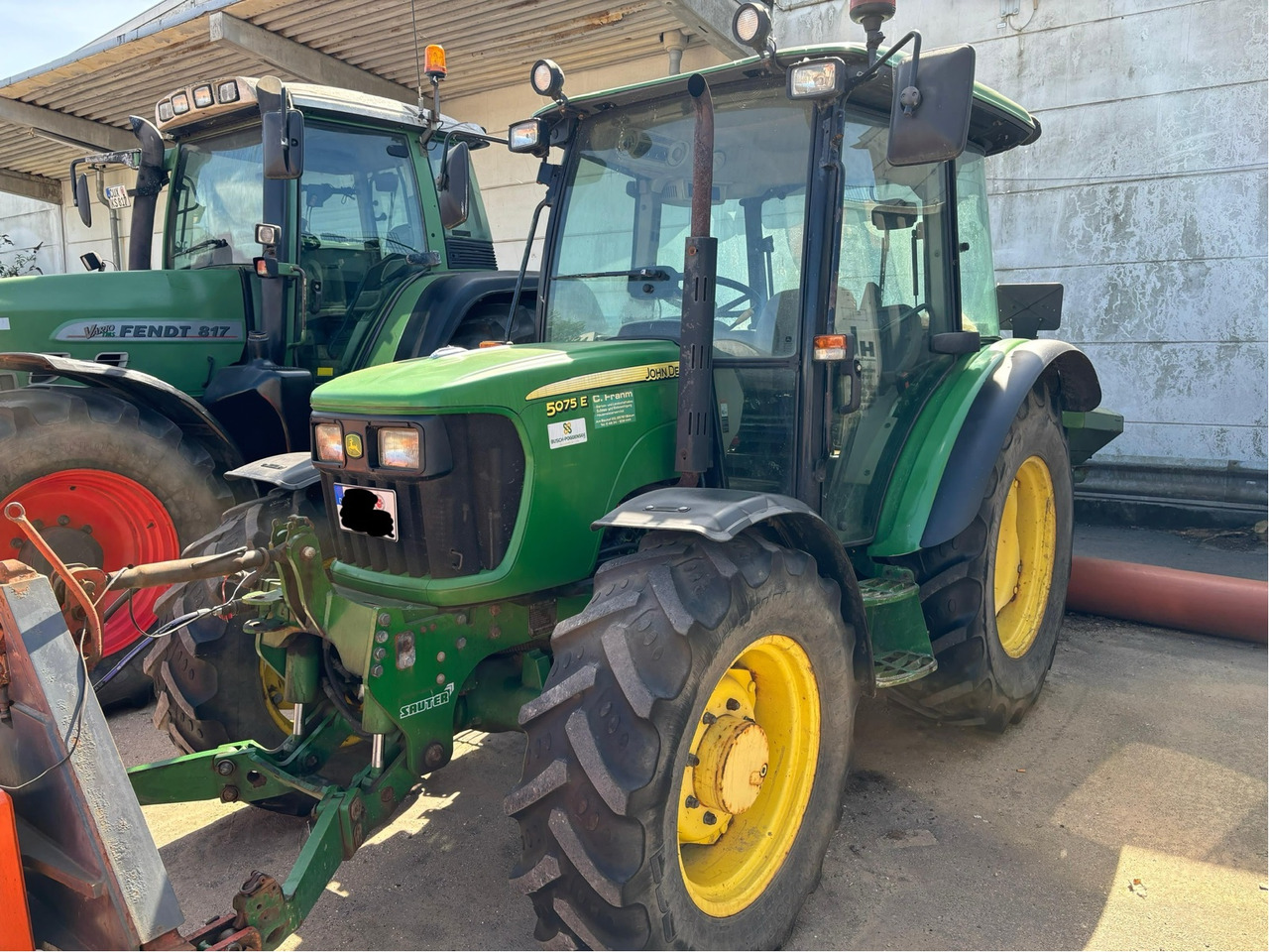 John Deere 5075 E - Farm tractor: picture 1 John Deere 5075 E - Farm tractor: picture 1