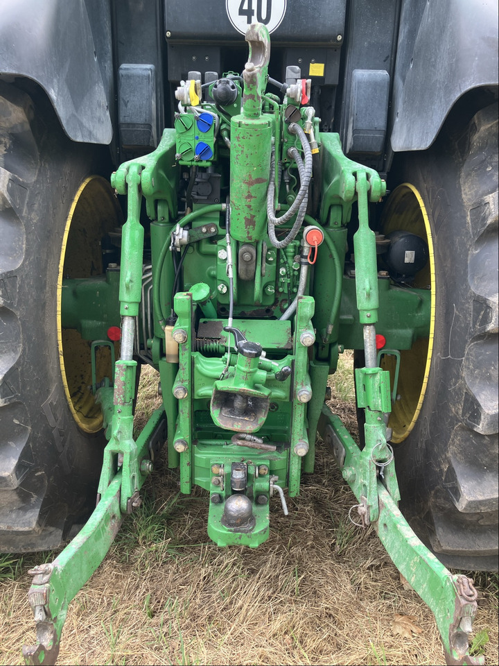 John Deere 6170 M - Farm tractor: picture 4 John Deere 6170 M - Farm tractor: picture 4