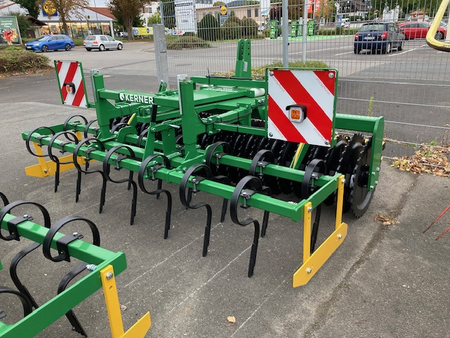 Kerner Frontpacker FP 300 - Farm roller: picture 1 Kerner Frontpacker FP 300 - Farm roller: picture 1