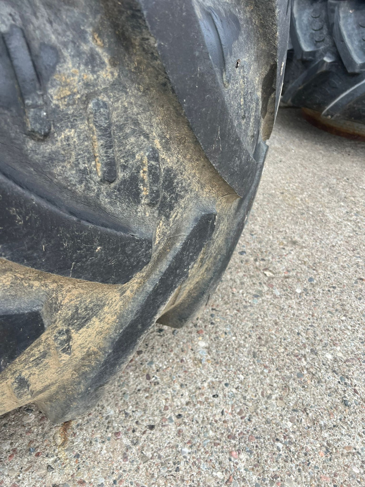 Kleber Zwillinge 20.8 R38 - Wheels and tires: picture 3 Kleber Zwillinge 20.8 R38 - Wheels and tires: picture 3