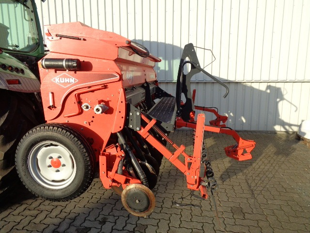 Kuhn Drillkombination Premia 300 - Harrow: picture 1 Kuhn Drillkombination Premia 300 - Harrow: picture 1