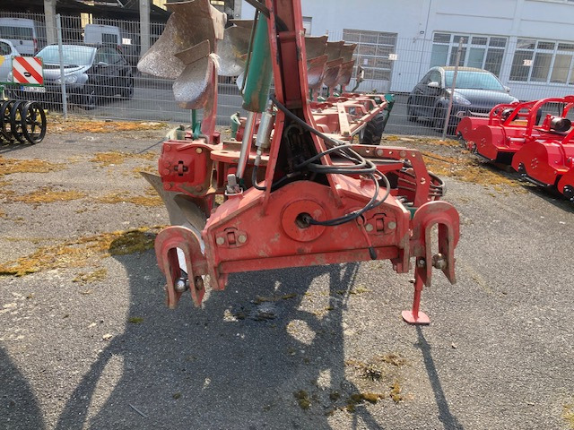 Kverneland EG 100/300/77RH - Plough: picture 5 Kverneland EG 100/300/77RH - Plough: picture 5