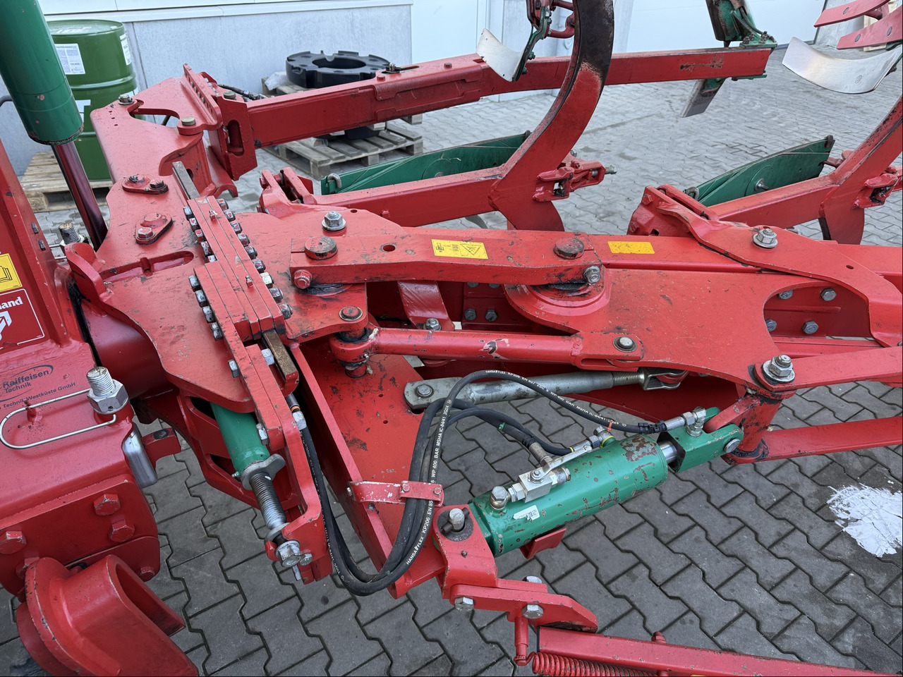Kverneland EG 100-300 Variomat - Plough: picture 3 Kverneland EG 100-300 Variomat - Plough: picture 3