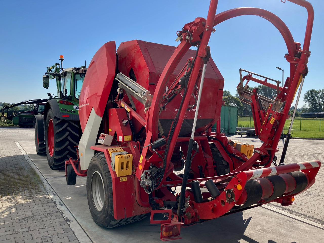 Lely Welger RPC 245 Tornado - Hay and forage equipment: picture 3 Lely Welger RPC 245 Tornado - Hay and forage equipment: picture 3