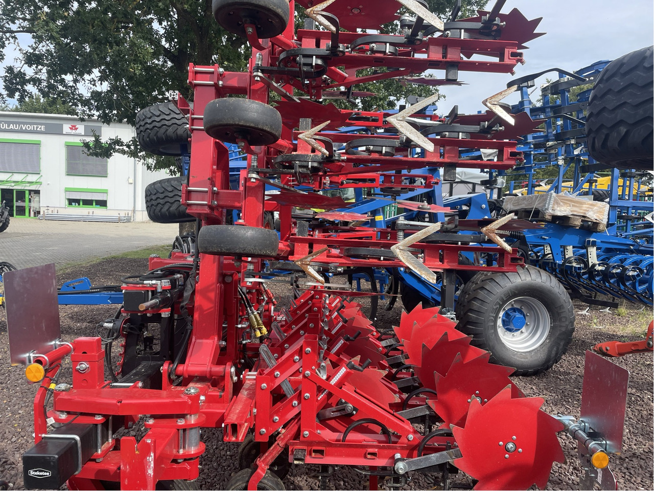 Lemken EC Weeder - Beet harvester: picture 3 Lemken EC Weeder - Beet harvester: picture 3