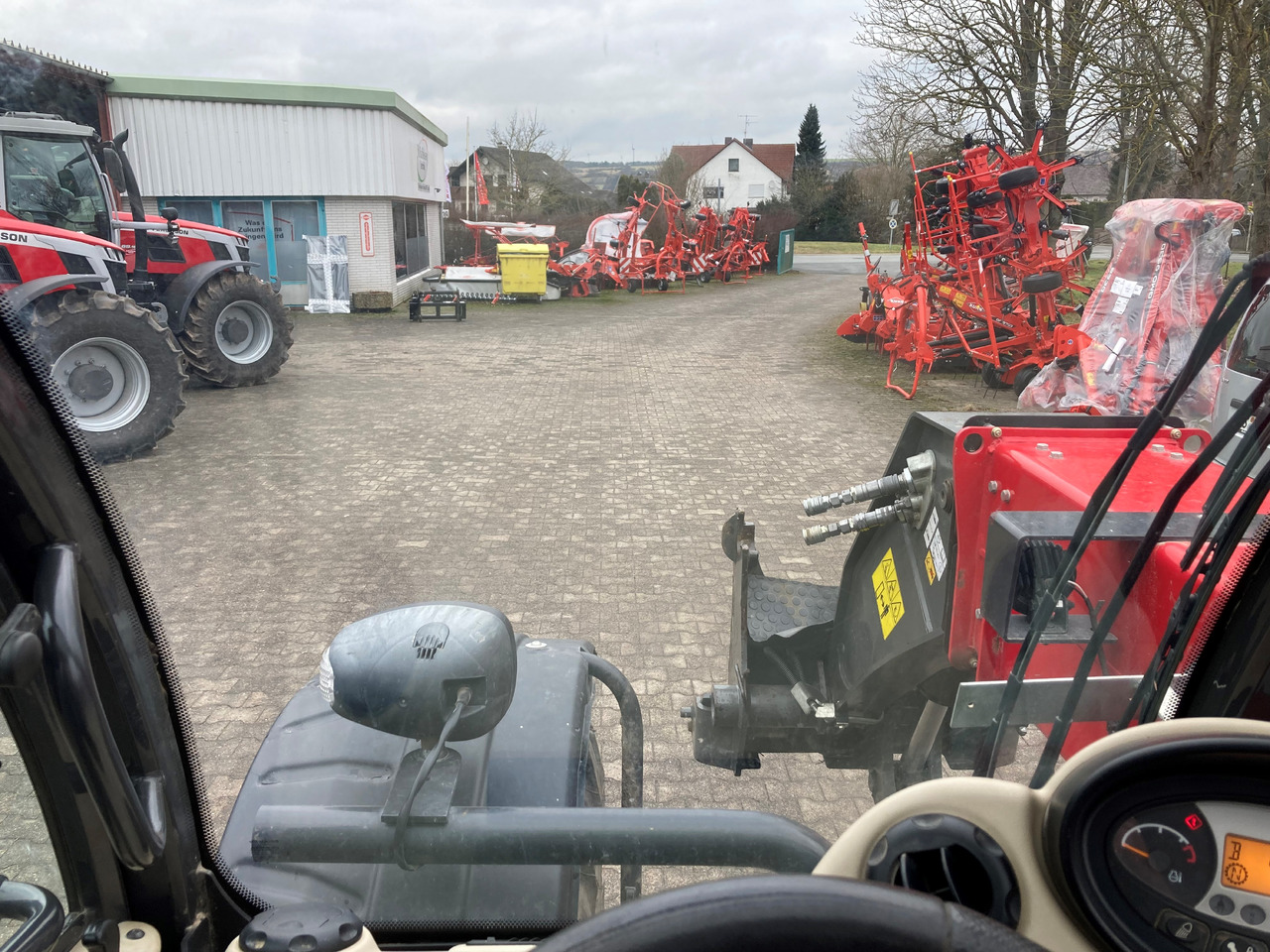Massey Ferguson Telekoplader TH 7038 - Telescopic handler: picture 4 Massey Ferguson Telekoplader TH 7038 - Telescopic handler: picture 4