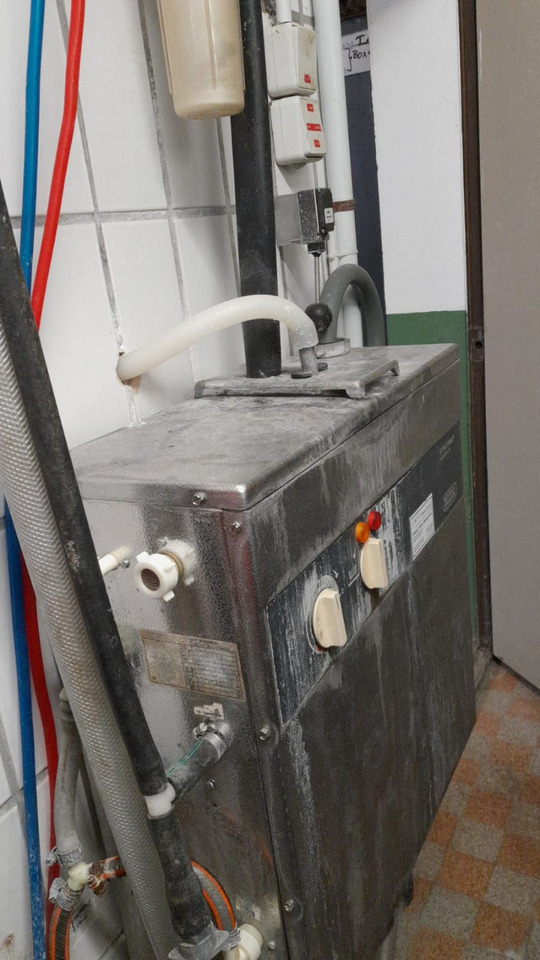 Melkstand - Milking equipment: picture 1 Melkstand - Milking equipment: picture 1