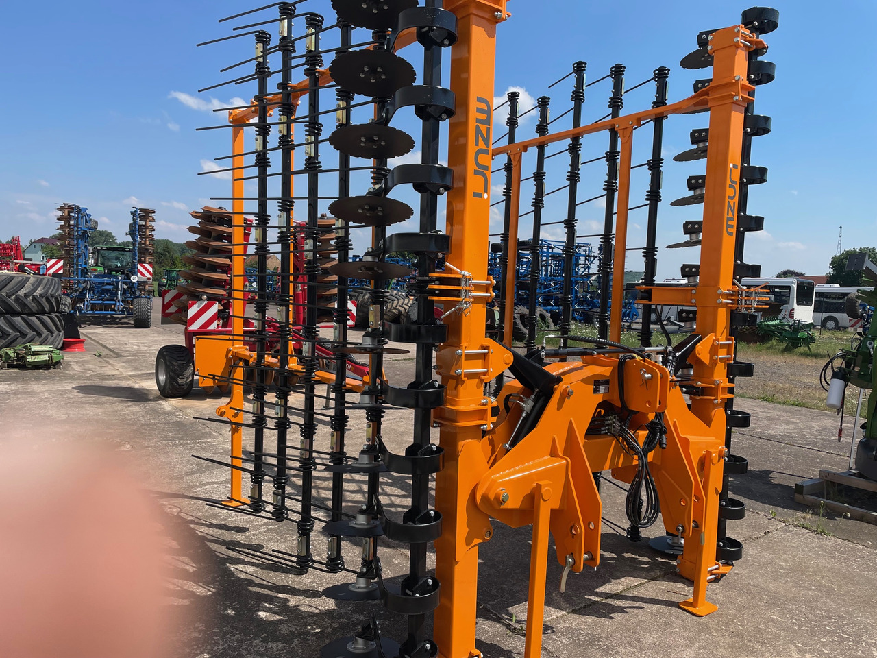 Mezuri Rzult 7,5m professional - Harrow: picture 4 Mezuri Rzult 7,5m professional - Harrow: picture 4