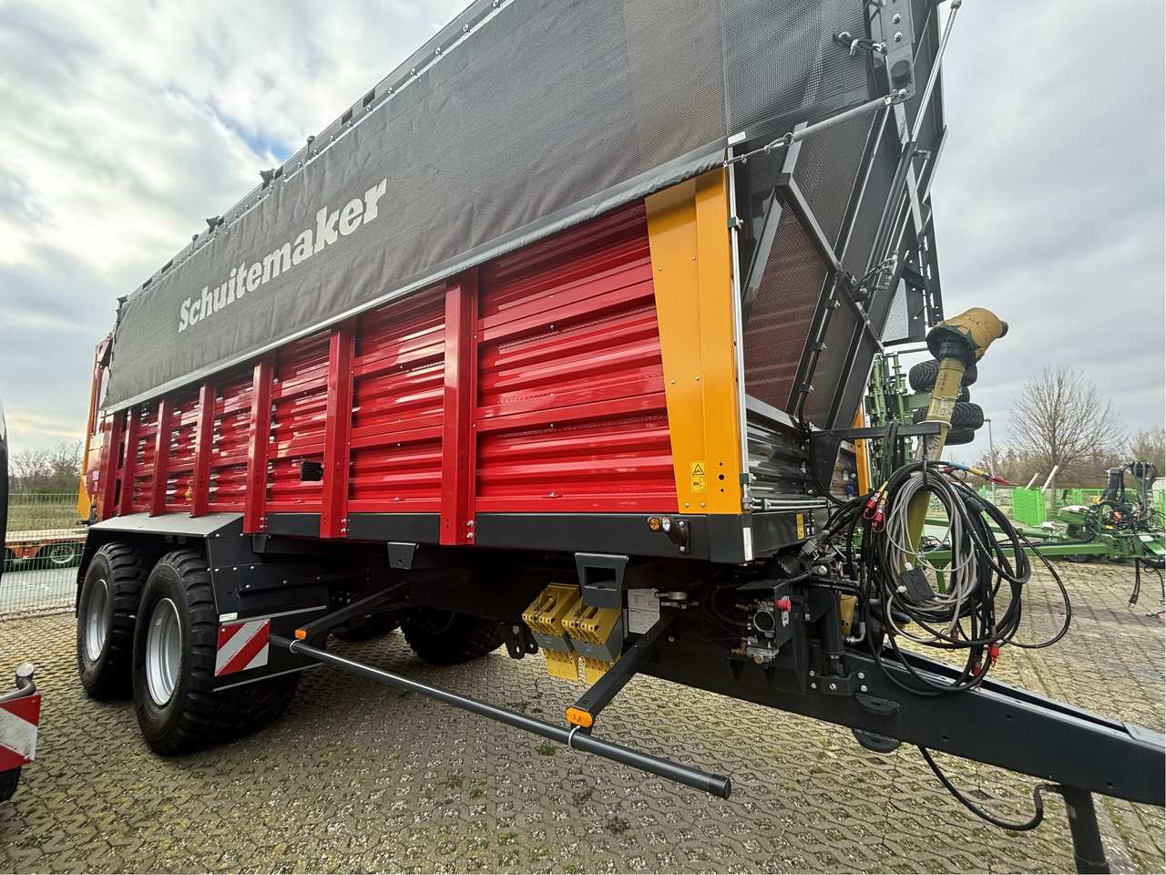 Schuitemaker Siwa 720 W - Farm trailer: picture 4 Schuitemaker Siwa 720 W - Farm trailer: picture 4