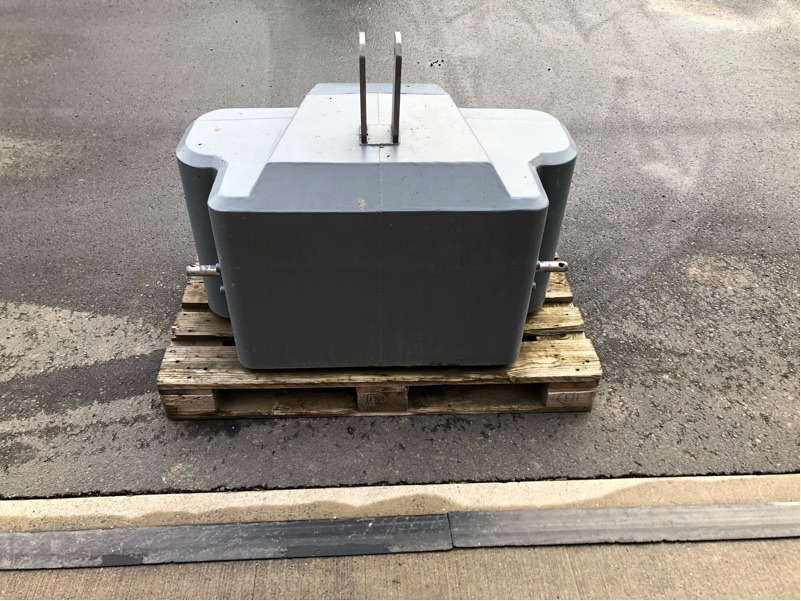 Suer 1.050kg SM Schwerbetongewich - Farm tractor: picture 3 Suer 1.050kg SM Schwerbetongewich - Farm tractor: picture 3