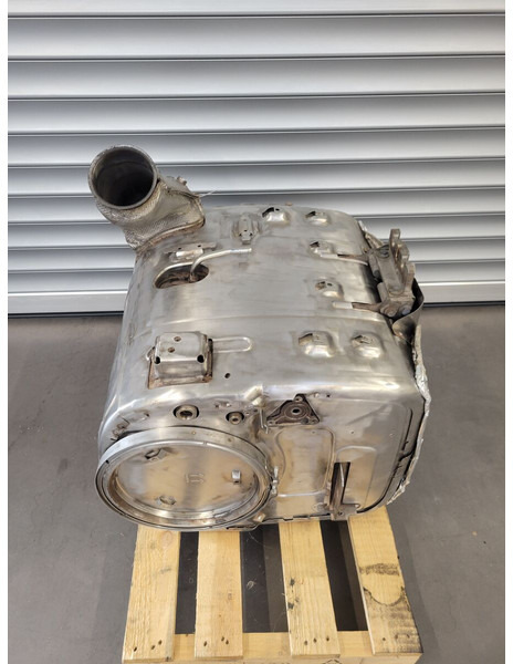 DAF 106 XF - Catalytic converter for Truck: picture 5 DAF 106 XF - Catalytic converter for Truck: picture 5