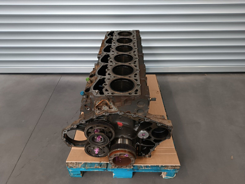 DAF XF 106 XF106 CF 86 CF86 - Cylinder block for Truck: picture 2 DAF XF 106 XF106 CF 86 CF86 - Cylinder block for Truck: picture 2
