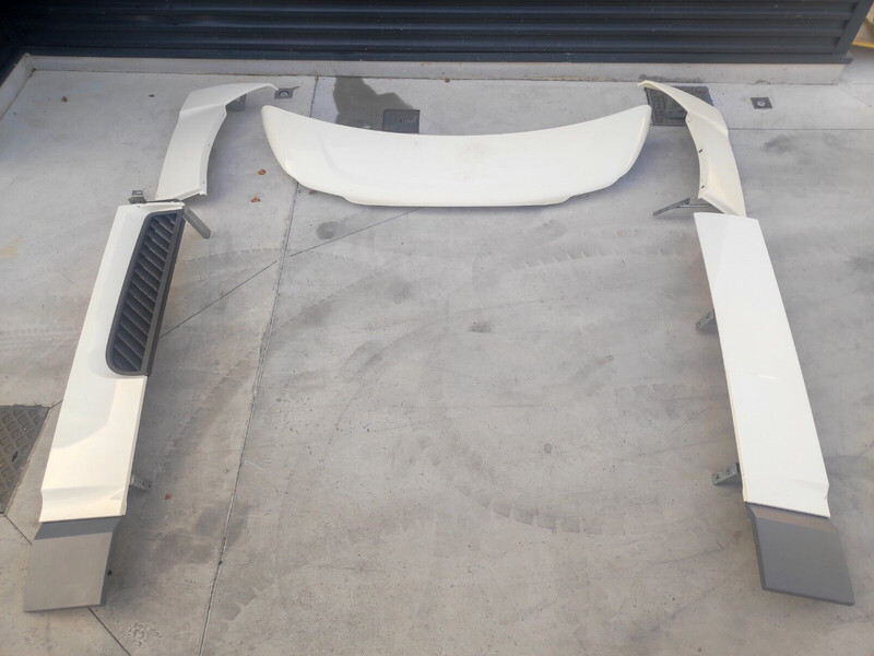 DAF XF106 - XF 106 - Aerodynamics/ Spoiler for Truck: picture 2 DAF XF106 - XF 106 - Aerodynamics/ Spoiler for Truck: picture 2