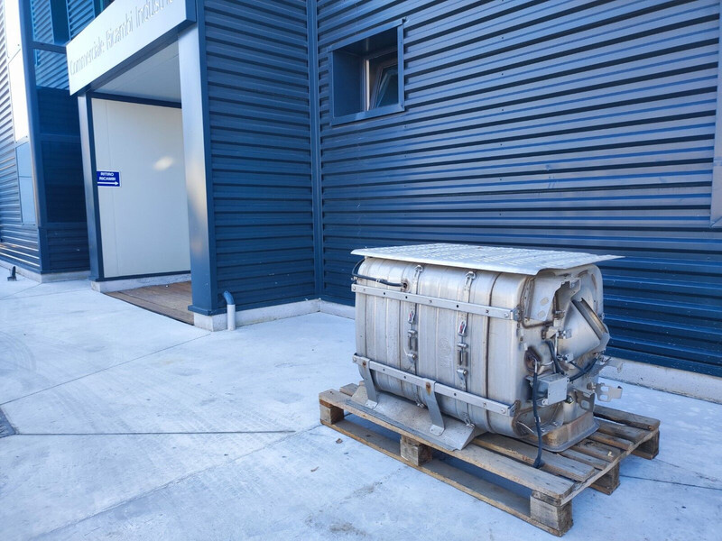 Mercedes-Benz ACTROS AROCS - Catalytic converter for Truck: picture 3 Mercedes-Benz ACTROS AROCS - Catalytic converter for Truck: picture 3