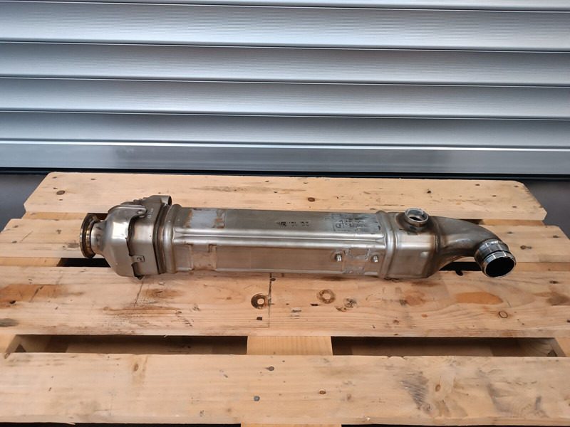 Mercedes-Benz Actros, Arocs E6 - Muffler/ Exhaust system for Truck: picture 3 Mercedes-Benz Actros, Arocs E6 - Muffler/ Exhaust system for Truck: picture 3