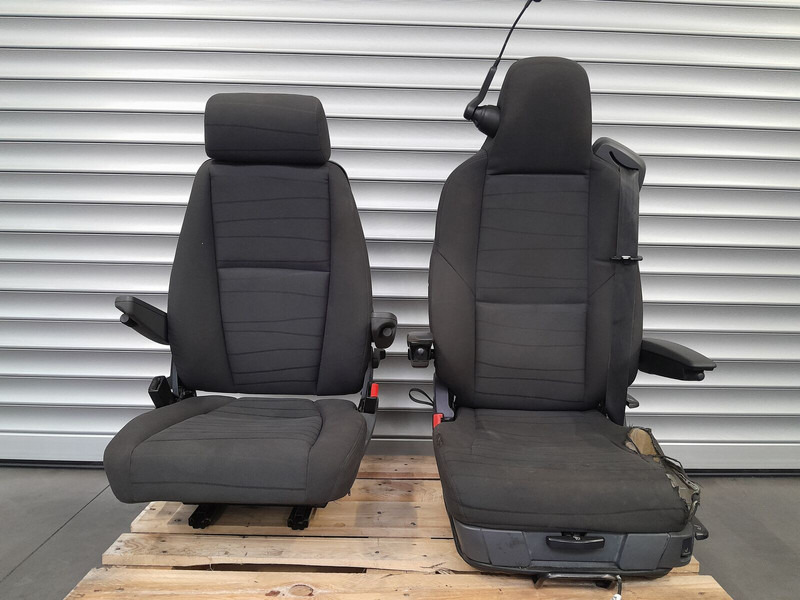 Scania R Serie Streamline - Seat for Truck: picture 4 Scania R Serie Streamline - Seat for Truck: picture 4