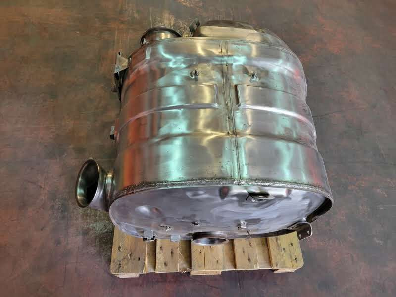 Volvo Euro 6 - Catalytic converter for Truck: picture 4 Volvo Euro 6 - Catalytic converter for Truck: picture 4