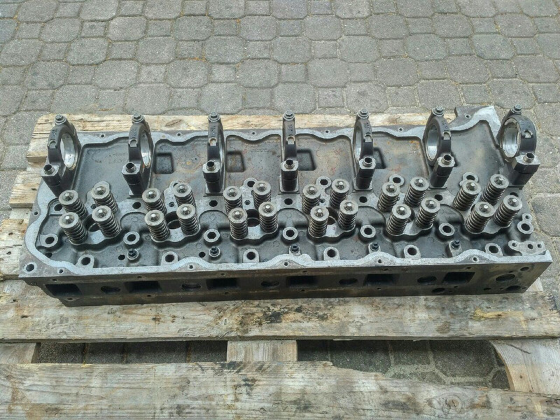 Volvo FM 260 300 340 380 - D9A - Cylinder block for Truck: picture 1 Volvo FM 260 300 340 380 - D9A - Cylinder block for Truck: picture 1