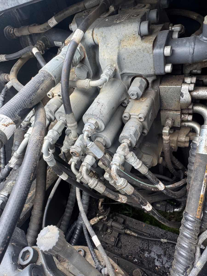 Crawler excavator DOOSAN DX255LC-5 EXCAVATOR FOR PARTS: picture 7