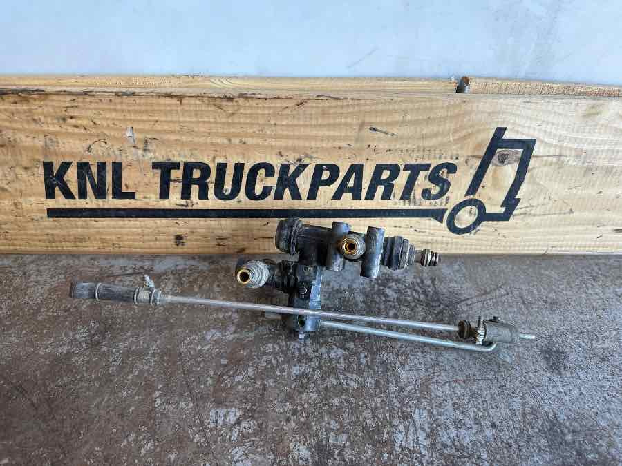 EKERI WABCO VALVE 4640061010 - Valve for Trailer: picture 2 EKERI WABCO VALVE 4640061010 - Valve for Trailer: picture 2