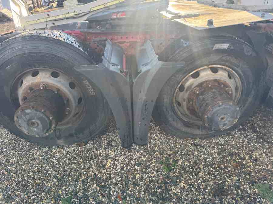 MERCEDES BACKEND DIFFS R300P-13,4 C22,5 // RT300P-13/C22,5 - Differential gear for Truck: picture 1 MERCEDES BACKEND DIFFS R300P-13,4 C22,5 // RT300P-13/C22,5 - Differential gear for Truck: picture 1