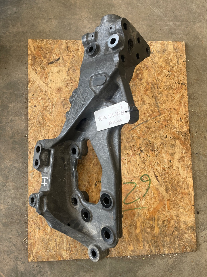 MERCEDES FRONT FRAME A9613173428 - Frame/ Chassis for Truck: picture 1 MERCEDES FRONT FRAME A9613173428 - Frame/ Chassis for Truck: picture 1