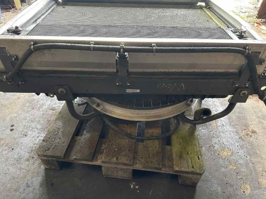 VOLVO BUS COOLER / INTERCOOLER - Other machinery: picture 2 VOLVO BUS COOLER / INTERCOOLER - Other machinery: picture 2